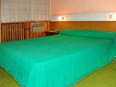 Menossi Hotel 3*